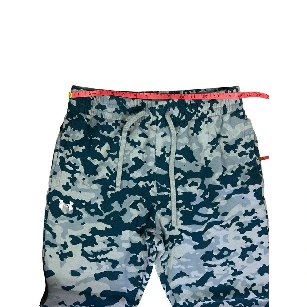 Under Armour Rival Fleece Blue Camo Joggers Pants 1382293-781 Mens LARGE